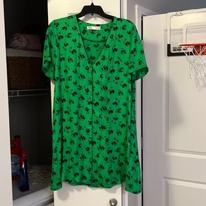 Zara mini dress. Loose shirt style. Only worn once